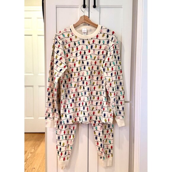 Hanna Andersson Bright Bulbs Christmas Lights Pajamas Set Size Adult Medium - Picture 1 of 4